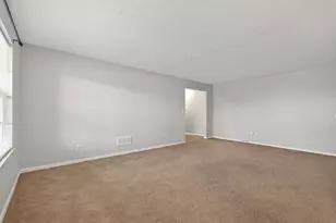 32 Highland Meadows Cir, Highland Heights, KY 41076 - Photo 6