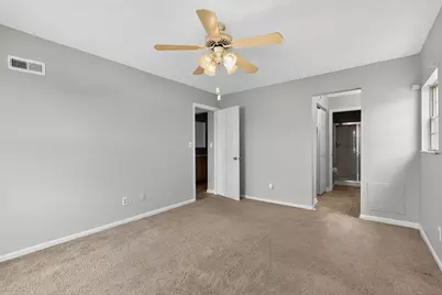 32 Highland Meadows Circle #2, Highland Heights, KY 41076 - Photo 12