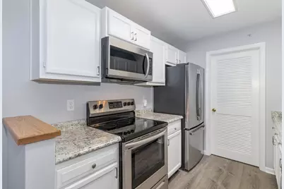 561 Napa Valley Lane #4, Crestview Hills, KY 41017 - Photo 6