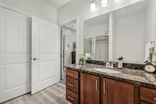 1859 Riverpointe Ct, Dayton, KY 41074 - Photo 16