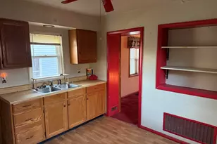 613 Willow St, Elsmere, KY 41018 - Photo 6