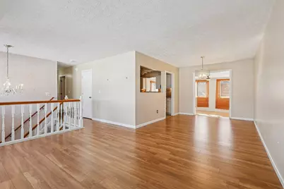 230 Merravay Drive, Florence, KY 41042 - Photo 2