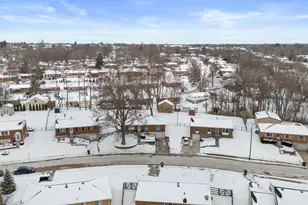 163 Raintree Rd, Florence, KY 41042 - Photo 32