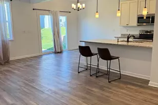 1816 Quarry Oaks Dr, Florence, KY 41042 - Photo 4