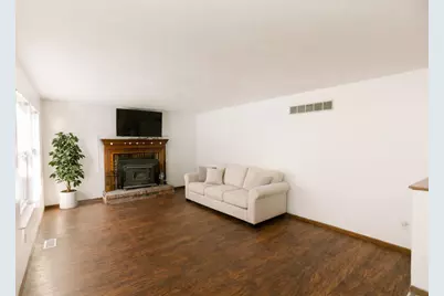 3061 Merrie Drive, Hebron, KY 41048 - Photo 6