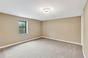 8878 E Main St, Alexandria, KY 41001 - Photo 16