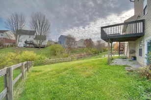 1012 Meadowbrook Ct, Hebron, KY 41048 - Photo 4