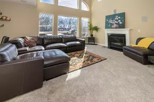 6376 Stonemill Dr, Independence, KY 41051 - Photo 2