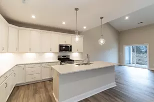 853 Amesbury Dr St, Florence, KY 41042 - Photo 10