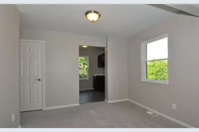 32 Kyles Lane, Fort Thomas, KY 41075 - Photo 4