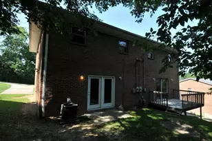 32 Kyles Ln, Fort Thomas, KY 41075 - Photo 2