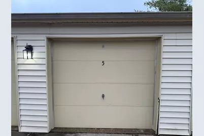 33 Highland Meadows Circle #5, Highland Heights, KY 41076 - Photo 2