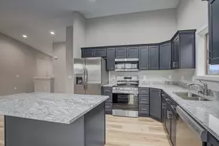 123 Churchill Dr, Williamstown, KY 41097 - Photo 4