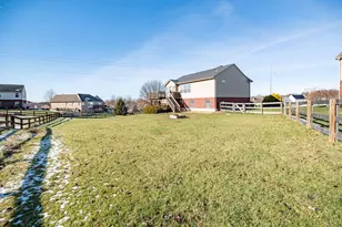 3603 Benton Ct, Burlington, KY 41005 - Photo 2