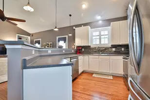 1480 Woodside Dr, Florence, KY 41042 - Photo 10