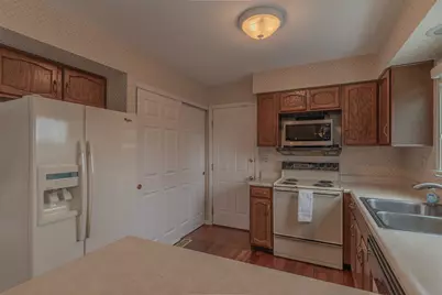 586 Rogers Road, Villa Hills, KY 41017 - Photo 4