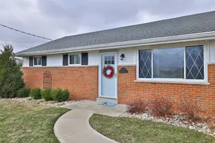 21 Spillman Dr, Alexandria, KY 41001 - Photo 2