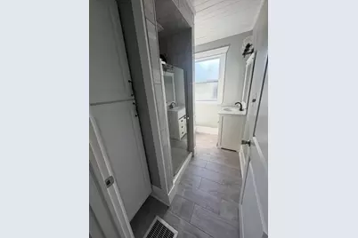 68 Crowell Avenue, Fort Thomas, KY 41075 - Photo 12