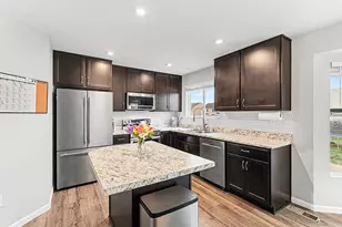 919 Darlington Creek Dr, Alexandria, KY 41001 - Photo 12