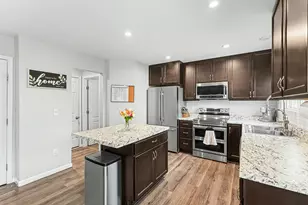 919 Darlington Creek Dr, Alexandria, KY 41001 - Photo 4