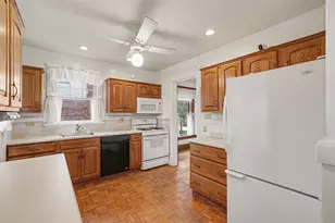 224 E 2nd St, Silver Grove, KY 41085 - Photo 12