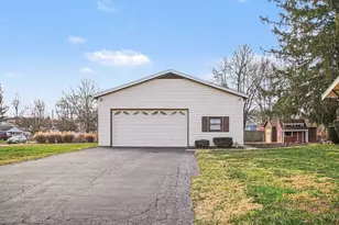 224 E 2nd St, Silver Grove, KY 41085 - Photo 24