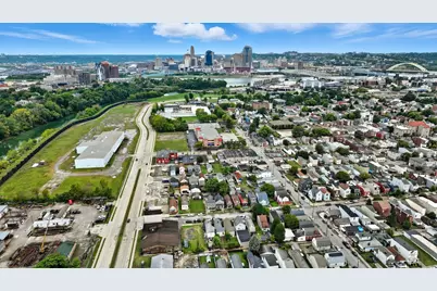 517 W 10th Street, Newport, KY 41071 - Photo 2