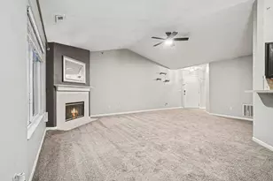 1624 Ashley Ct, Florence, KY 41042 - Photo 4