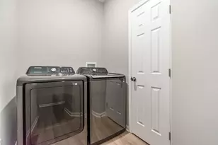 3884 Volterra Ln, Covington, KY 41017 - Photo 12