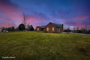658 Aylor Ln, Walton, KY 41094 - Photo 2