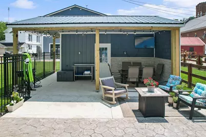 105 E 4th Street, Augusta, KY 41002 - Photo 38