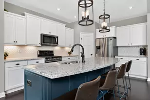 7797 Promontory Dr, Alexandria, KY 41001 - Photo 10