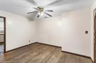 85 N Main St, Walton, KY 41094 - Photo 10