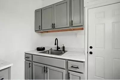 310 W 10th Street #308, Newport, KY 41071 - Photo 18