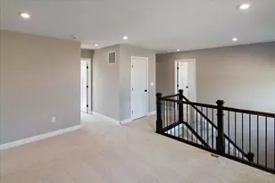 3888 Emerald Isle Dr, Union, KY 41091 - Photo 14
