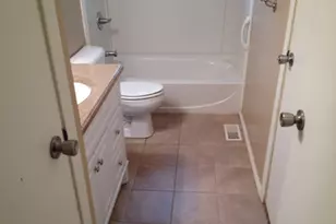 7058 Manderlay Dr, Florence, KY 41042 - Photo 12