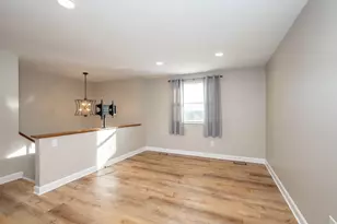 17 Valleyview Cir, Alexandria, KY 41001 - Photo 4