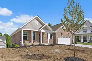 2438 Lillywood Wy, Crescent Springs, KY 41017 - Photo 1