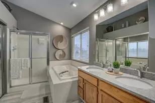 6215 Maple Rdg Dr, Taylor Mill, KY 41015 - Photo 16