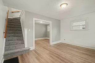 27 W 32nd St, Covington, KY 41015 - Photo 6