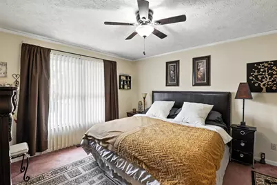 1 Ridgeport Drive, Covington, KY 41017 - Photo 12