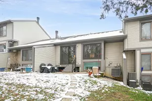 6645 Fairways Dr, Florence, KY 41042 - Photo 24