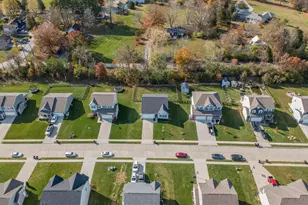 10252 Harlequin Ct, Alexandria, KY 41001 - Photo 4