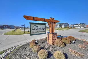 694 Crescent Lndg, Walton, KY 41094 - Photo 2