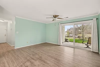 220 Willowbrook Court #4, Wilder, KY 41071 - Photo 4