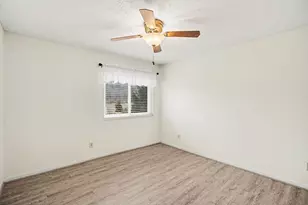 220 Willowbrook Ct, Wilder, KY 41071 - Photo 16