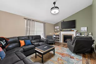 10362 Petersburg Ct, Independence, KY 41051 - Photo 8