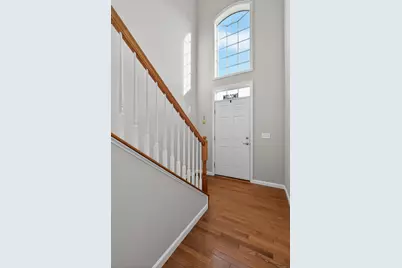 209 Mulberry Court, Fort Thomas, KY 41075 - Photo 2