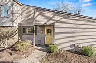 922 Outlook Ridge Ln, Villa Hills, KY 41017 - Photo 4