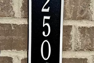 2506 Crosshill Dr, Crescent Springs, KY 41017 - Photo 6